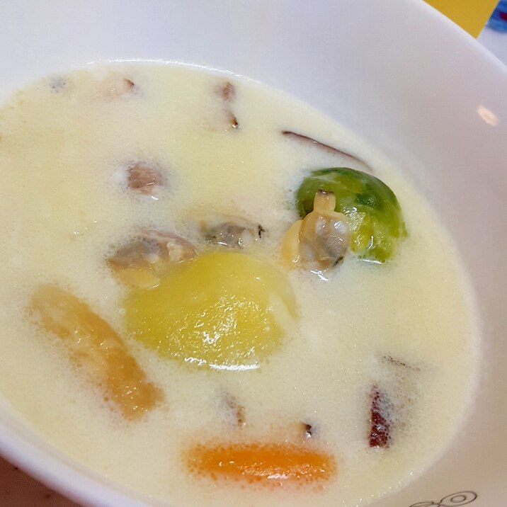 冷凍食品で!(^^)栄養たっぷりクラムチャウダー♪
